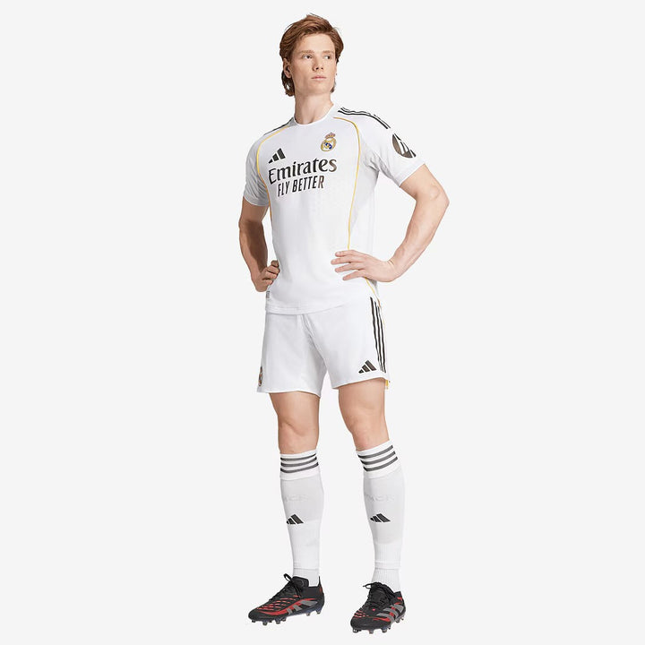 Camiseta Real Madrid primera equipación 25/26 authentic