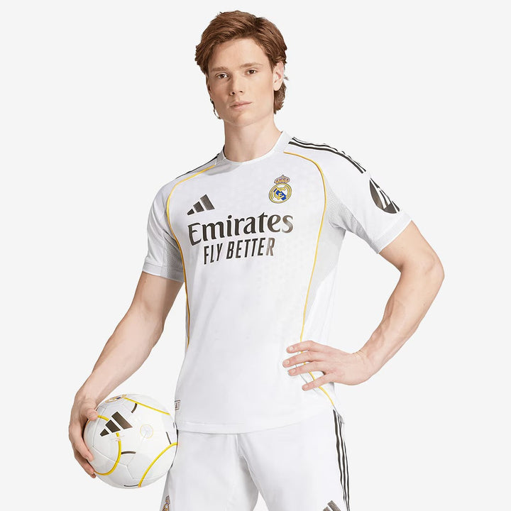 Camiseta Real Madrid primera equipación 25/26 authentic