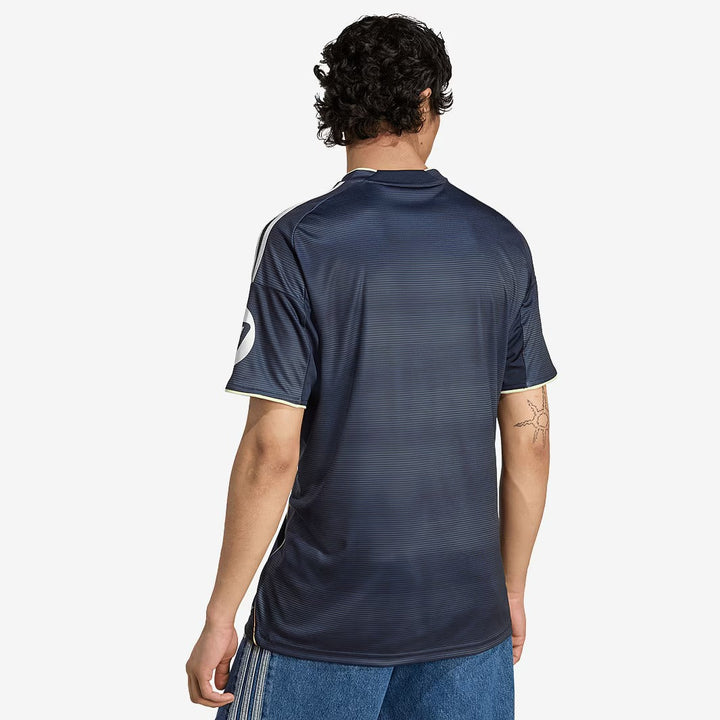 Camiseta Real Madrid segunda equipación 25/26