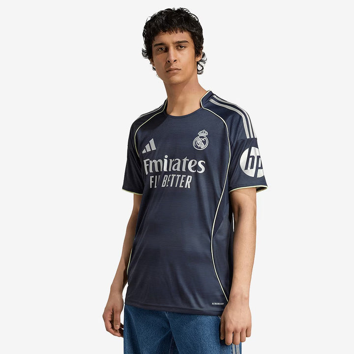 Camiseta Real Madrid segunda equipación 25/26