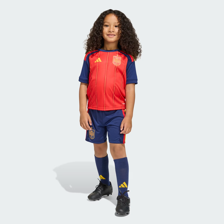 Conjunto Infantil España primera equipación 26 minikit